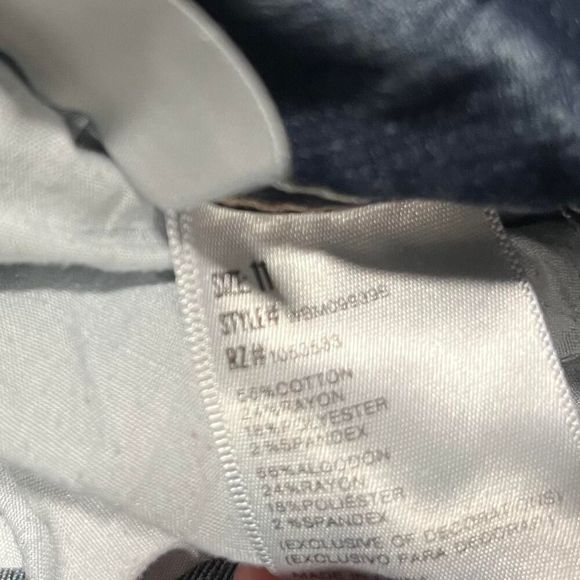 Vintage Y2K Wallflower Flare Jeans Size 11 - Picture 7 of 7